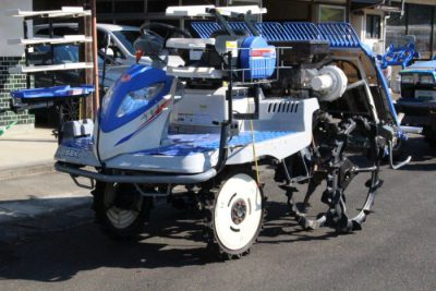 イセキ 田植機 NP50V-LF 5条植 59時間 さなえ 電動苗レール 施肥 こまきちゃん Zターン を買取ました!