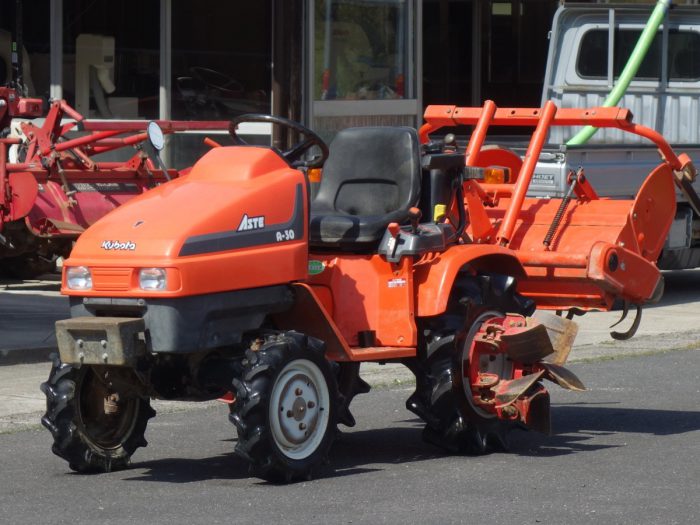 【春夏新色】クボタ トラクター A195 4WD ASTE 830h　凹みあり　管理22-5-12 車体