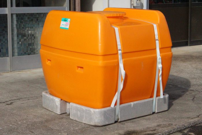 スイコー スカット 1000 リットル 防除槽 貯水 タンク 1ｔ 消毒 動噴 ローリータンクを買取ました！