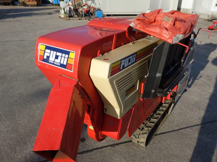 FUJII ハーベスター フジイ式全自動脱穀機 FM200を買取ました！